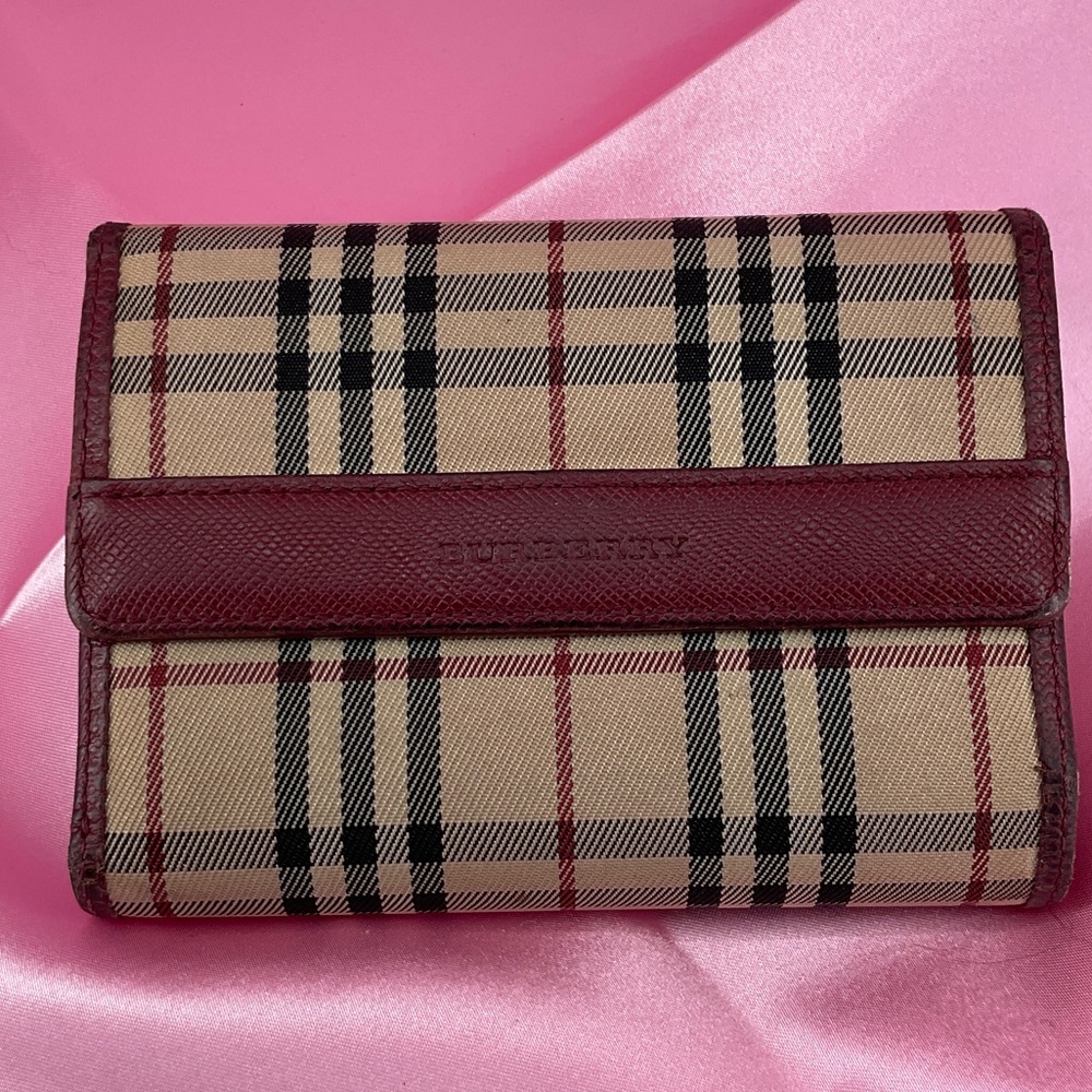 Vintage Burberry Checkered Wallet with Maroon Accent